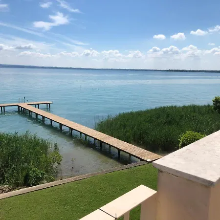 Front Luxury * Sirmione