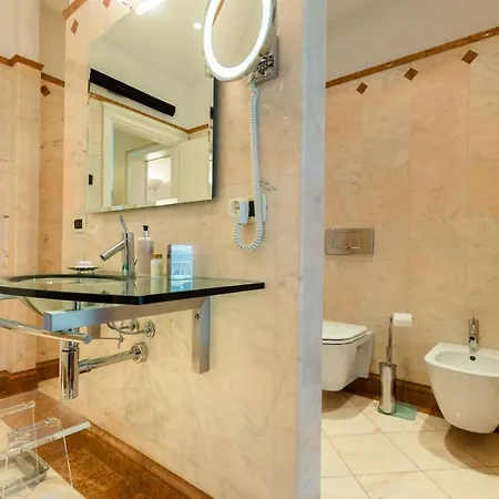 וילה Front - Direct Access (adults Only) סירמיונה