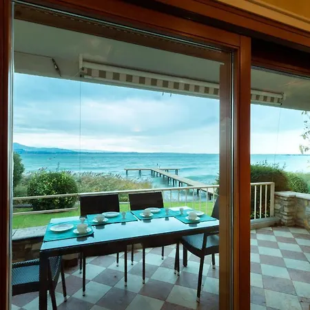 Villa Front Luxury (adults Only) Sirmione