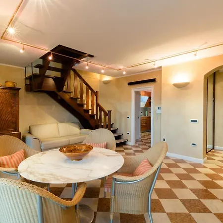 Front Luxury (adults Only) Villa Sirmione