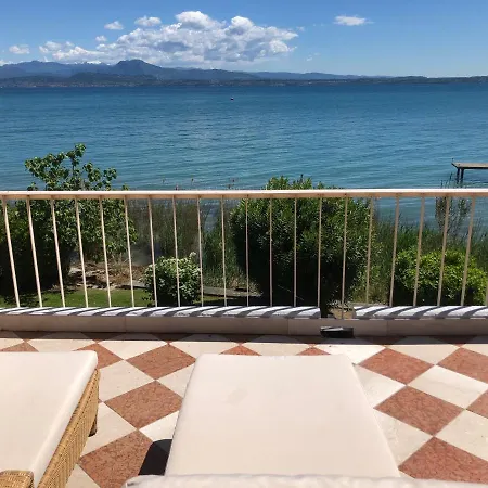 Front Luxury (adults Only) Villa Sirmione