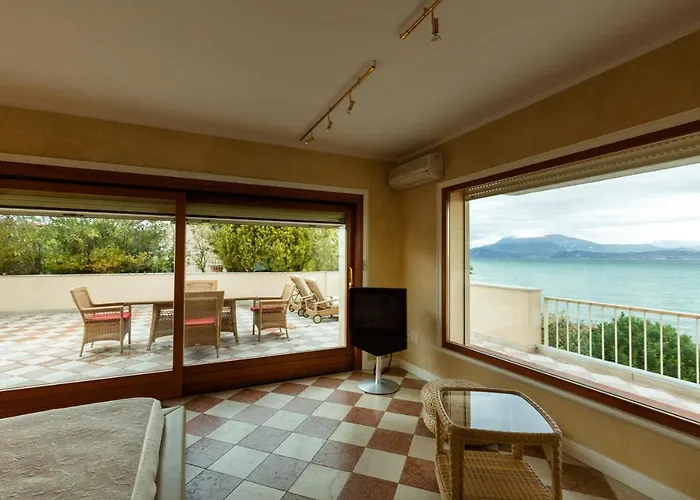 Front Luxury (adults Only) * Sirmione