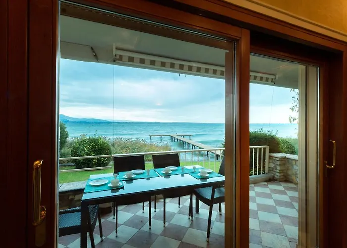 Villa Front Luxury (adults Only) Sirmione