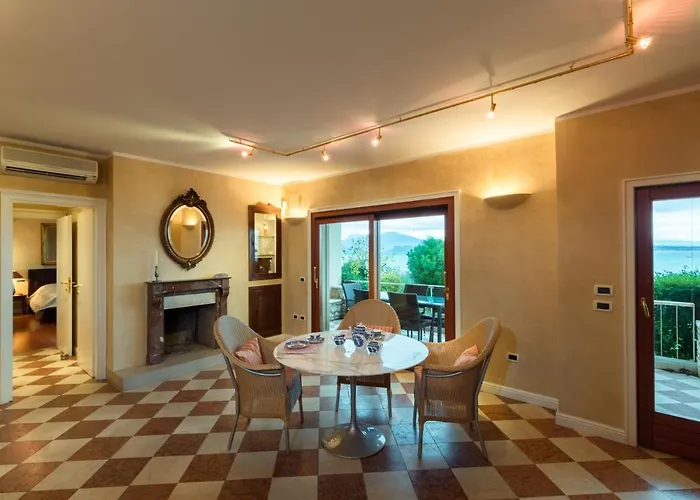 Front Luxury (adults Only) Villa *