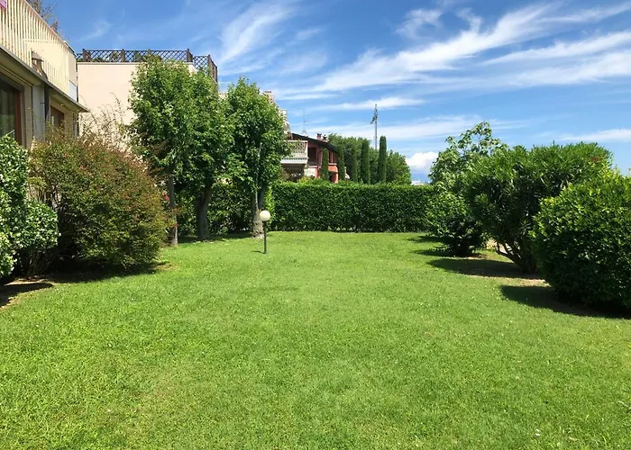 Front Luxury (adults Only) Sirmione