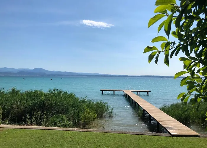 Front Luxury (adults Only) Villa Sirmione