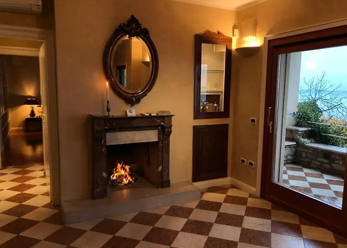 Front Luxury (adults Only) Sirmione