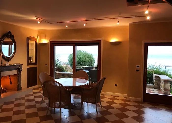 Front Luxury (adults Only) Villa *